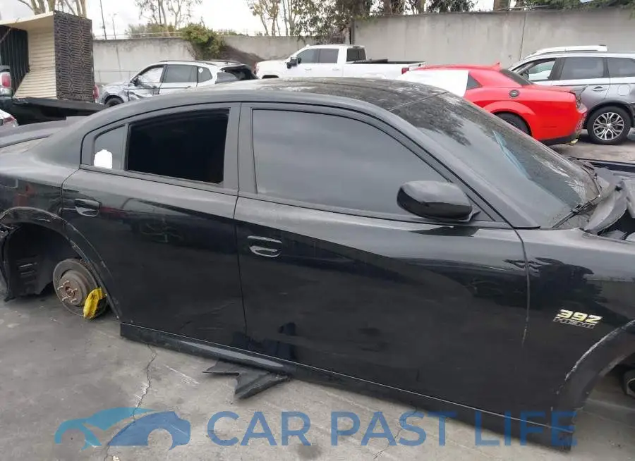 2C3CDXGJ6KH756718# 14
