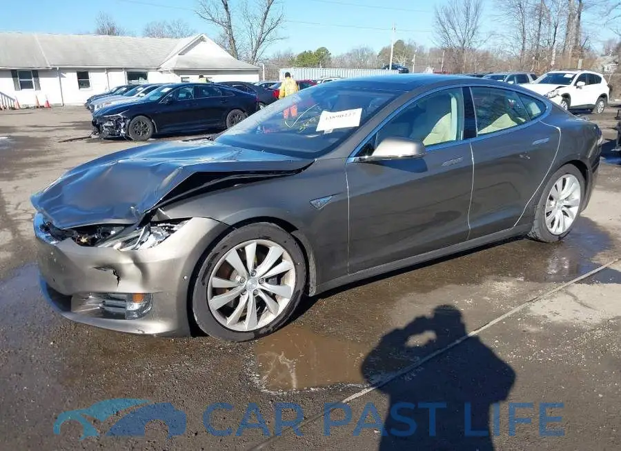 5YJSA1E29GF155860# 2