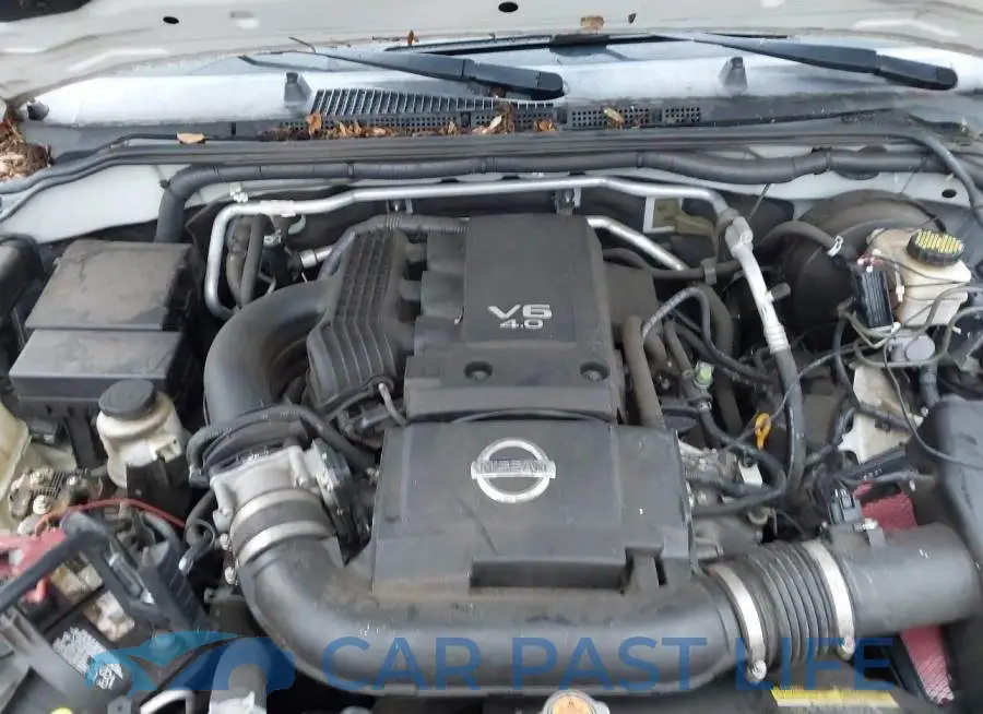 1N6AD0ER9JN712086# 10