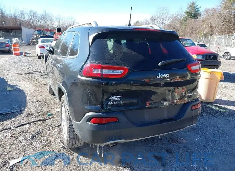 1C4PJMDBXGW151692# 16