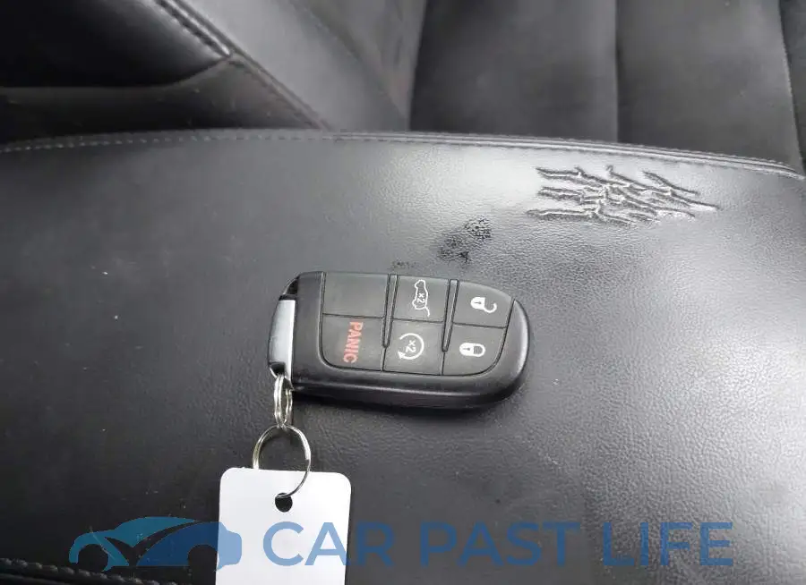 1C4RJFAG4KC588540# 11