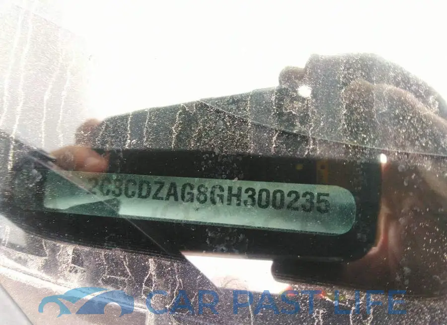 2C3CDZAG8GH300235# 9