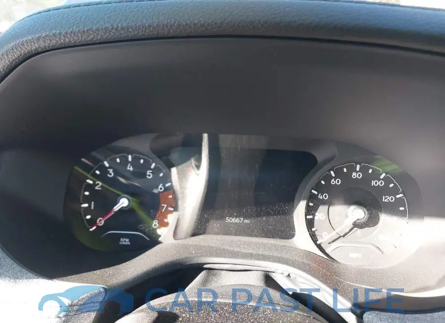 3C4NJDBBXNT121962# 7