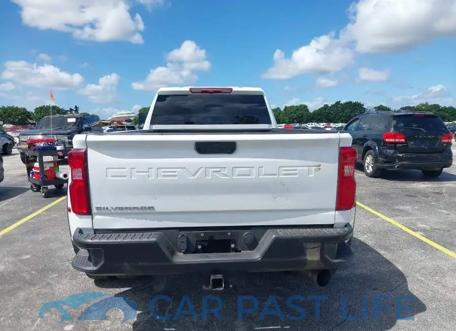 1GC4YSEYXRF241272# 15