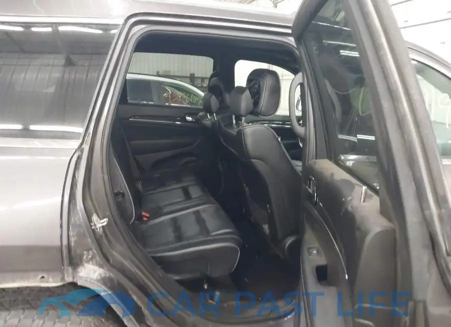 1C4RJFCG3KC525037# 8