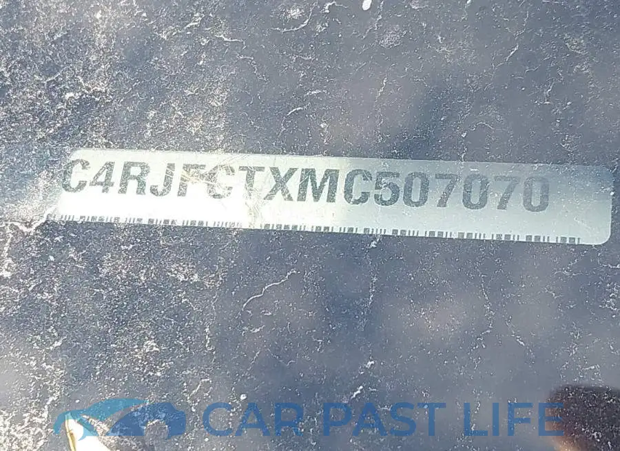1C4RJFCTXMC507070# 9
