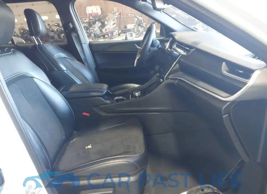 1C4RJHAG9R8506987# 5