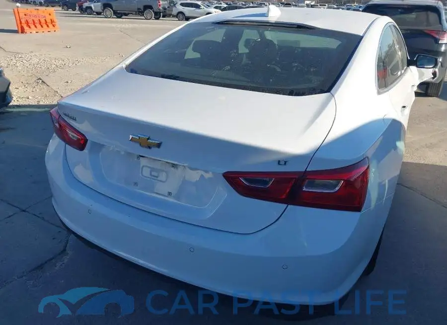 1G1ZD5ST4SF114138# 16
