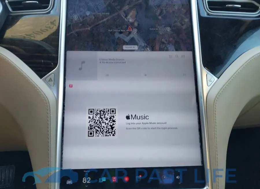 5YJSA1E24GF174235# 18
