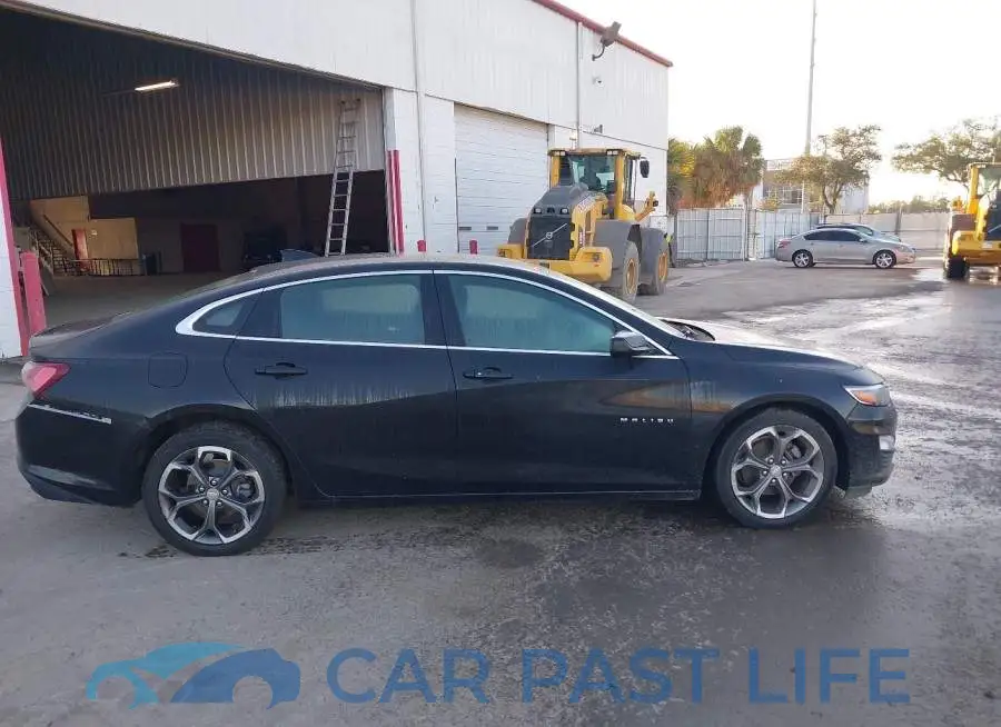 1G1ZD5ST8MF067473# 13