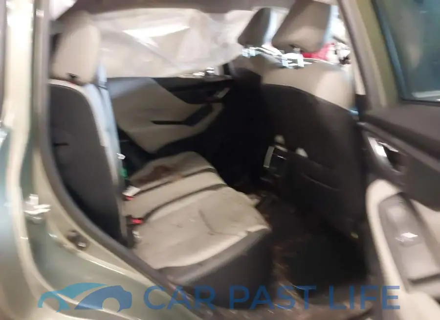JF2SKAUC9KH447574# 8