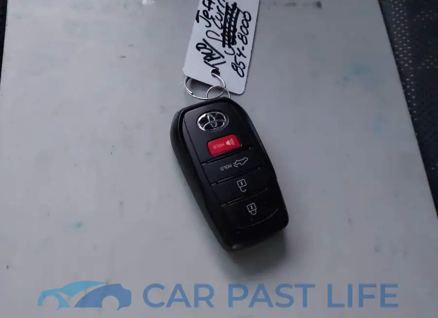 3TYLB5JN3RT028680# 11