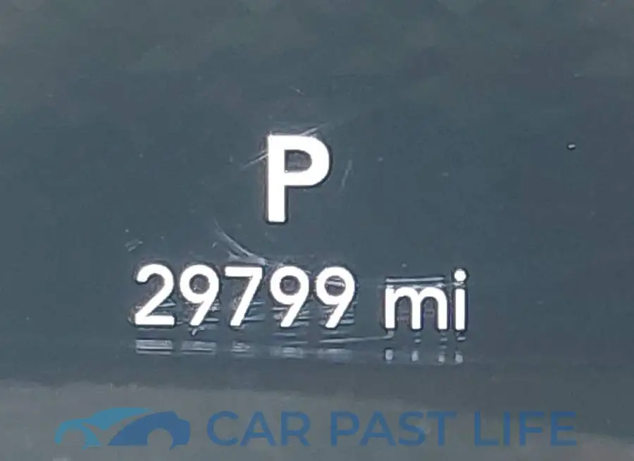 1C4HJXFG9PW634282# 15