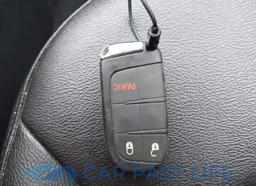 3C4NJDBN5RT119374# 11