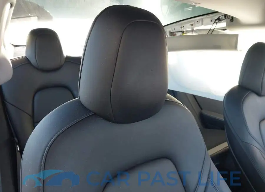 5YJ3E1EB2NF130935# 8