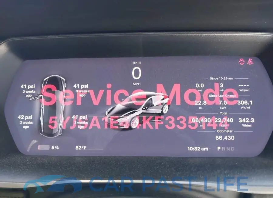 5YJSA1E44KF335144# 7