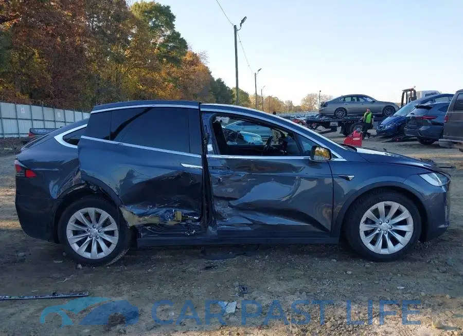 5YJXCBE28JF137847# 13