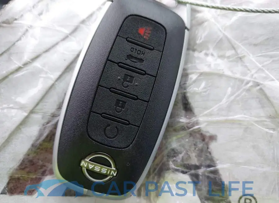 3N1AB8DV6SY332409# 11