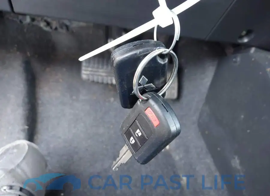 ML32AUHJ7MH004860# 11