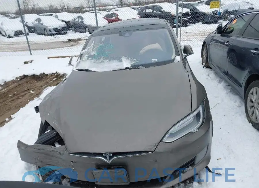 5YJSA1E27GF143285# 12