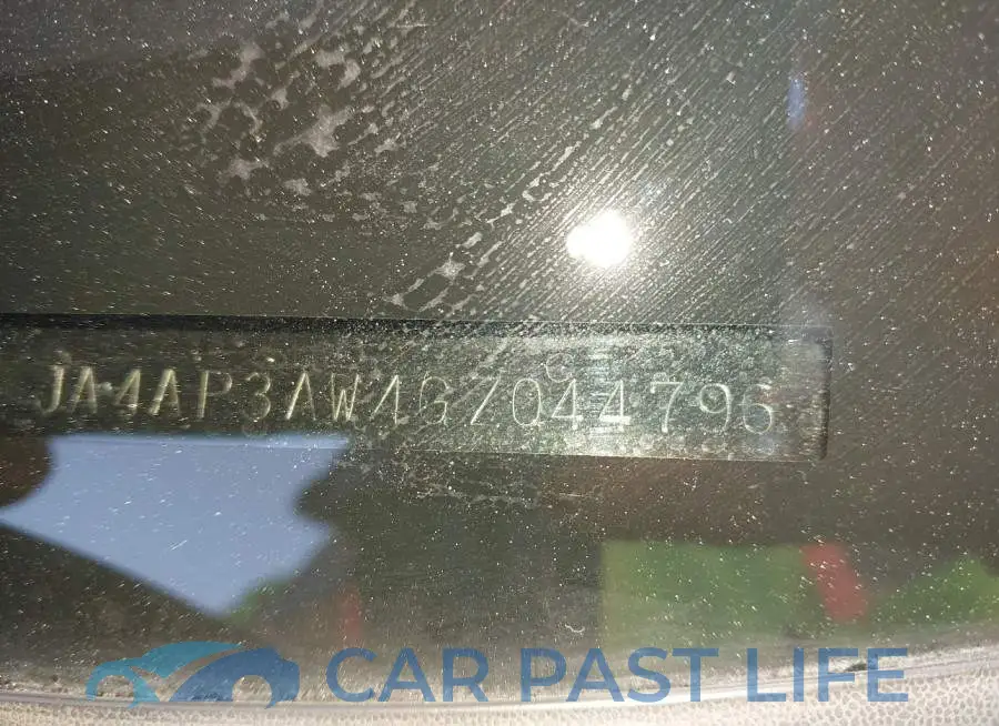 JA4AP3AW4GZ044796# 17