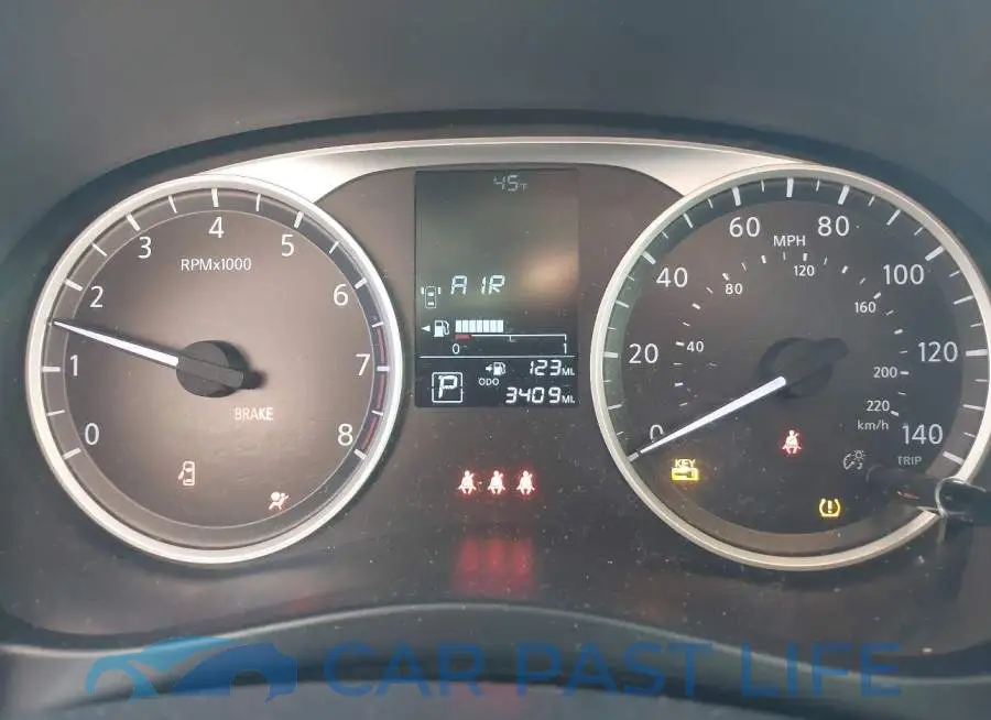 3N1CP5BV8SL493045# 7