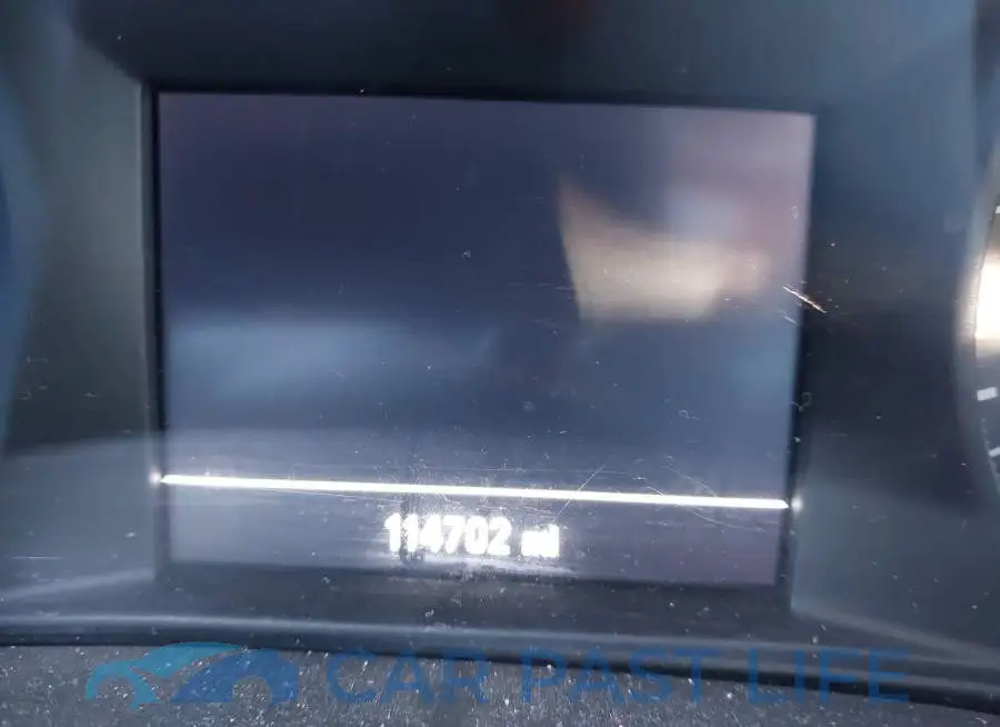 1G1ZB5STXHF274250# 7
