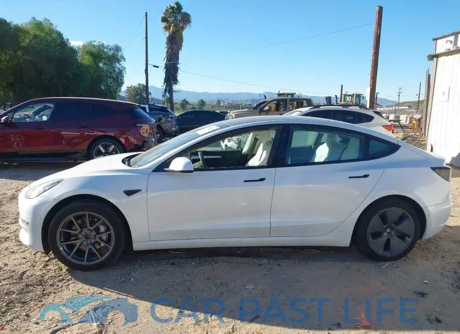 5YJ3E1EB1NF114919# 14
