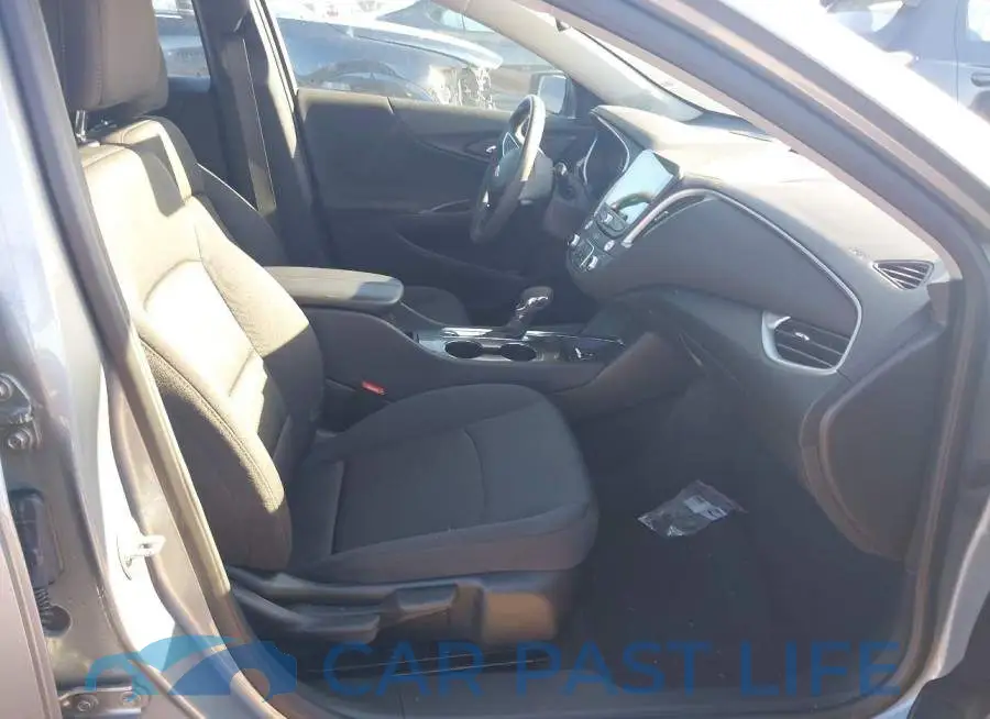 1G1ZD5ST2SF157361# 5