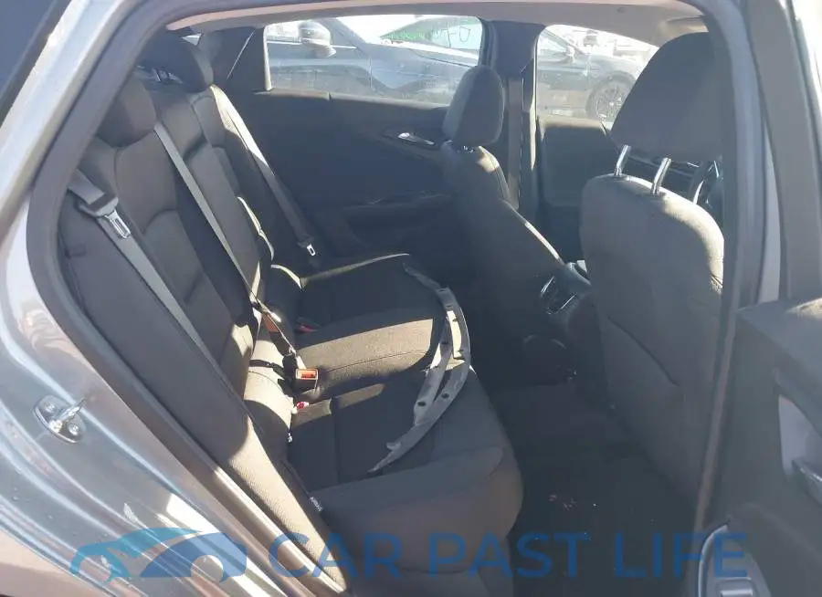 1G1ZD5ST2SF157361# 8