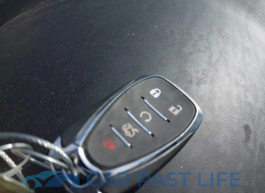 1G1ZG5ST9SF114885# 11
