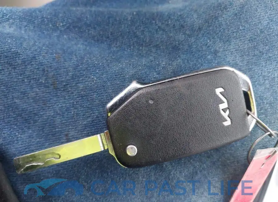 3KPF24AD9NE494905# 11