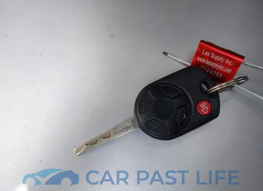 1FMCU9GD3HUA95085# 11