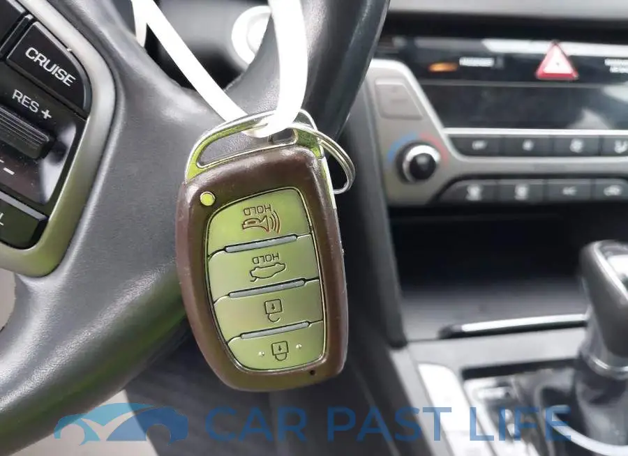 KMHD84LF6HU065470# 11