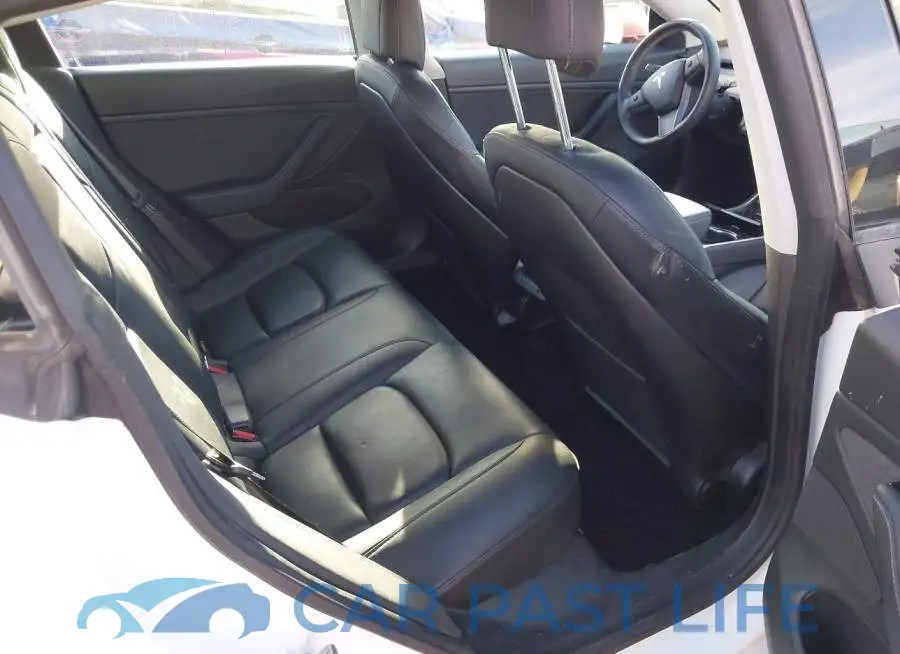5YJ3E1EB5LF650723# 8