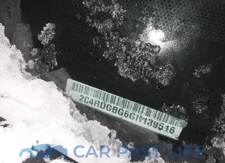2C4RDGBG6GR139516# 9
