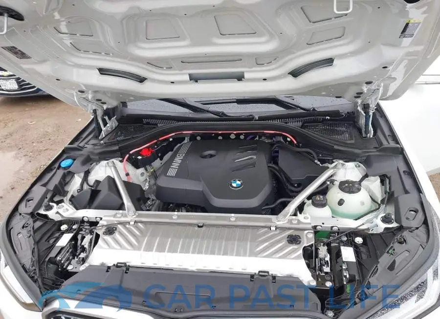 5UX53GP08T9318250# 10