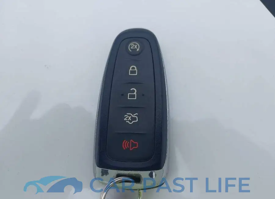 1FMCU9J95JUD12078# 11