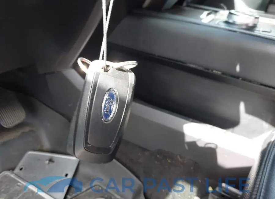 1FMJU1KT9KEA02207# 11