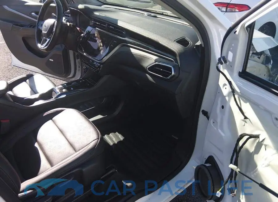 1G1FZ6S01P4118828# 5