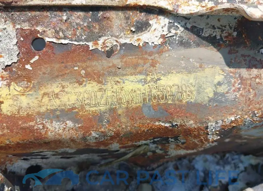 2C3CDZFJ8NH165078# 9