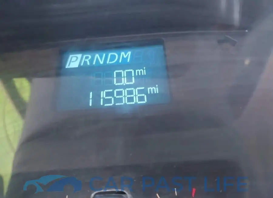 1FTYR3XM9KKB32863# 15