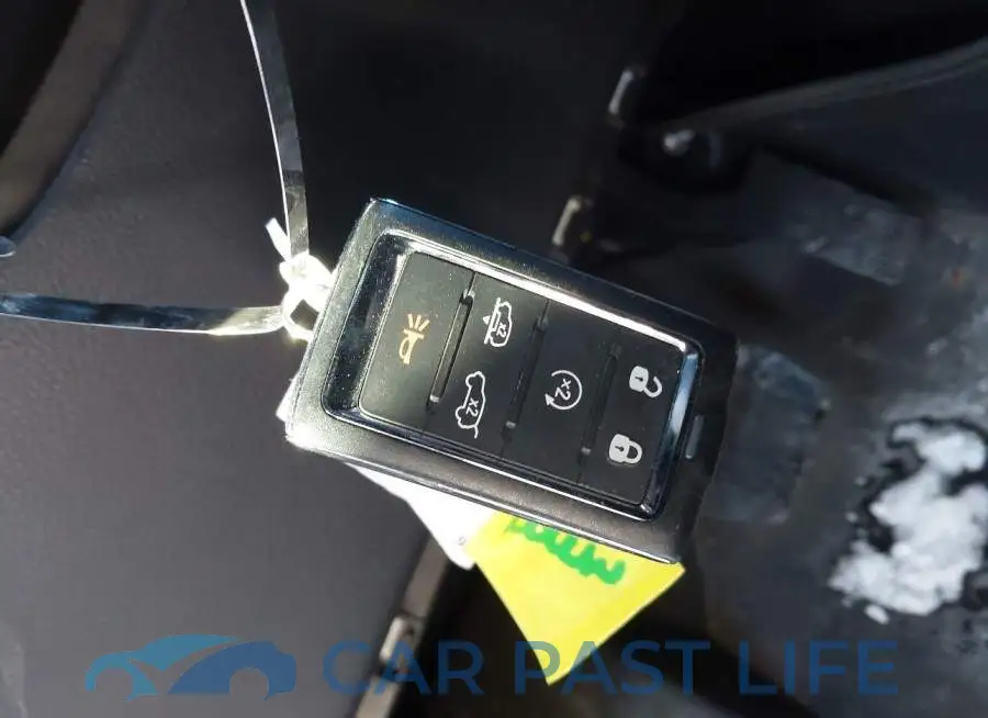 1C4SJVBP1PS517545# 11