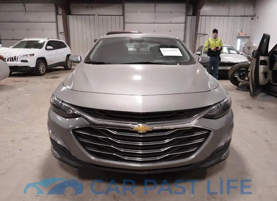 1G1ZD5ST7PF163891# 12