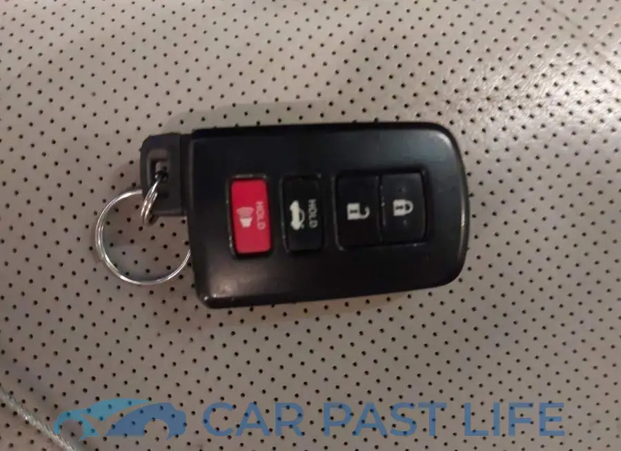 4T1BK1EB1GU240725# 11