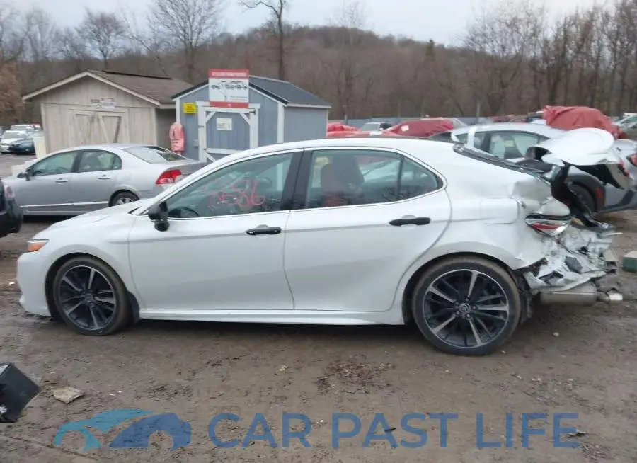 4T1K61BK7LU017351# 14