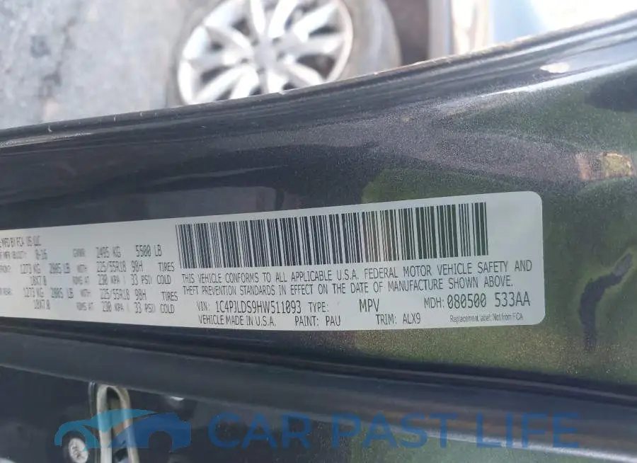 1C4PJLDS9HW511093# 9