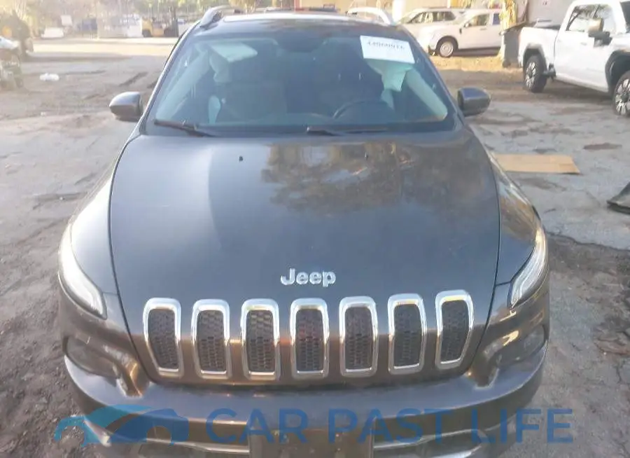 1C4PJLDS9HW511093# 12
