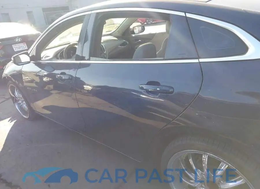 1G1ZD5ST9JF140572# 14