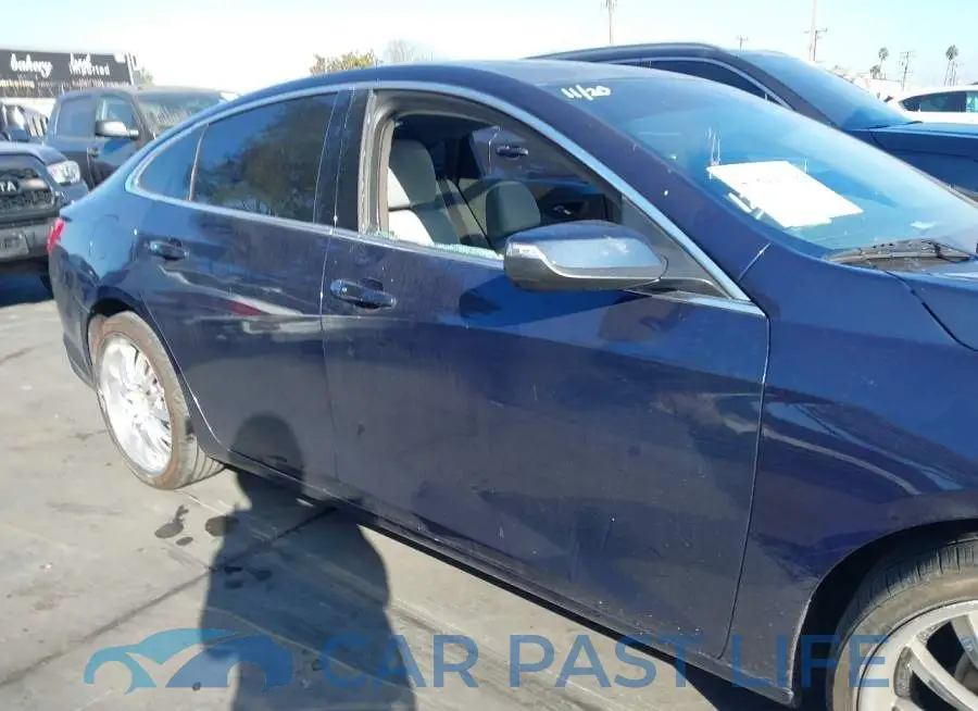 1G1ZD5ST9JF140572# 13